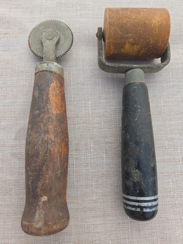 Wooden wood handle rollers - wood,