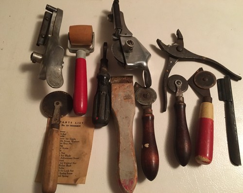 Lot items vintage wooden - lot, of